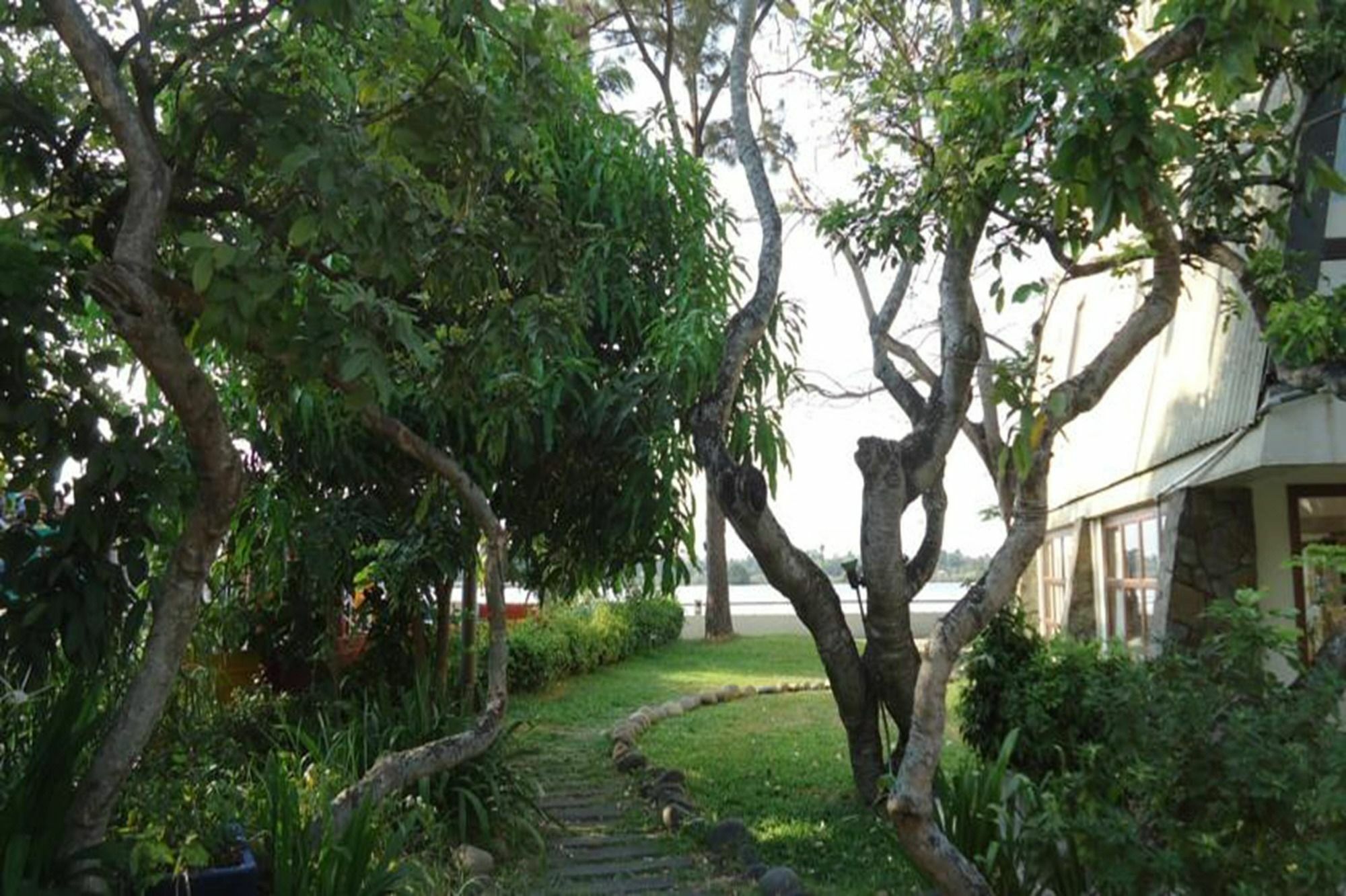 Riverside Serviced Apartments Ho Şi Min Exterior foto